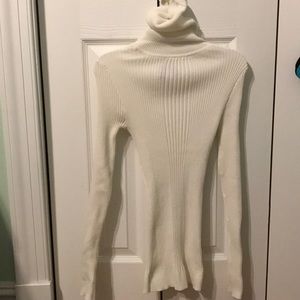 Turtle neck shirt